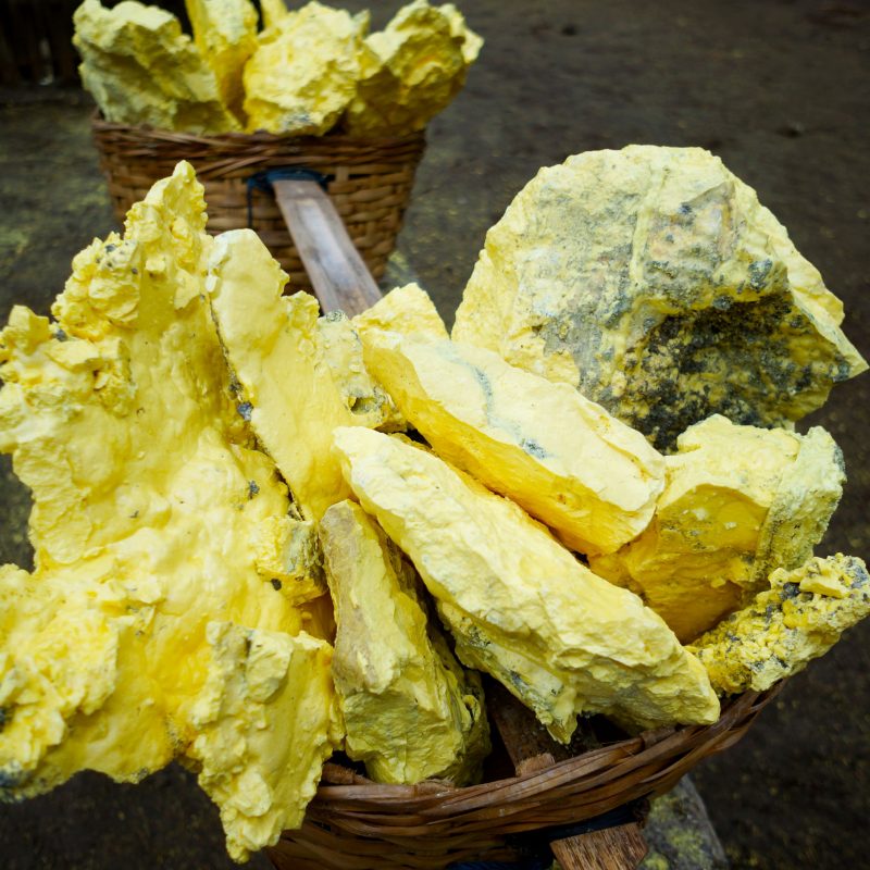Raw Yellow Sulfur